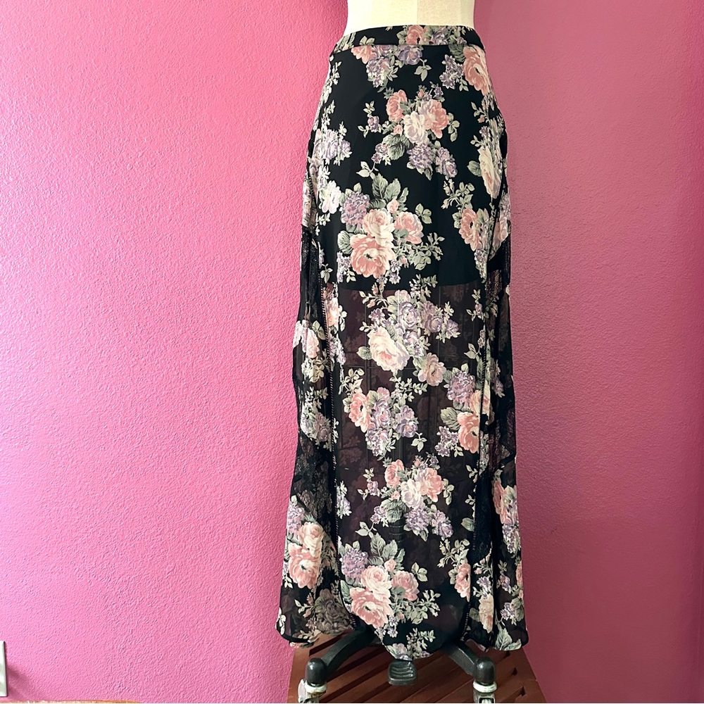 ASTR Floral maxi skirt